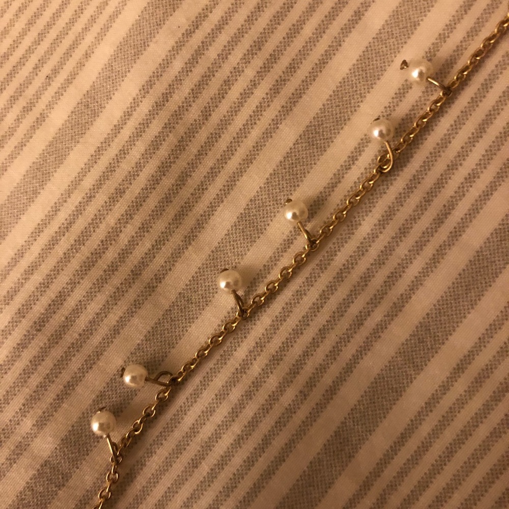 White and gold choker